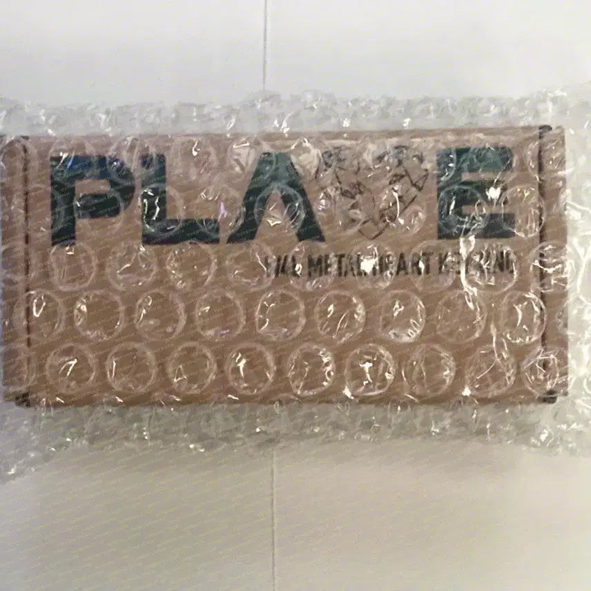 [BUNJANG] PLAVE 1st Anniversary Popup Metal Heart Keyring (Sealed) / 플레이브 1주년 팝업 메탈 하트 키링 미개봉