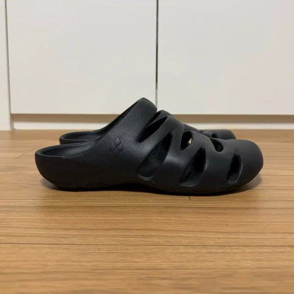 [BUNJANG] Montbell Canyon Crux Black 260 / [260] Montbell 몽벨 캐년 크럭스 블랙