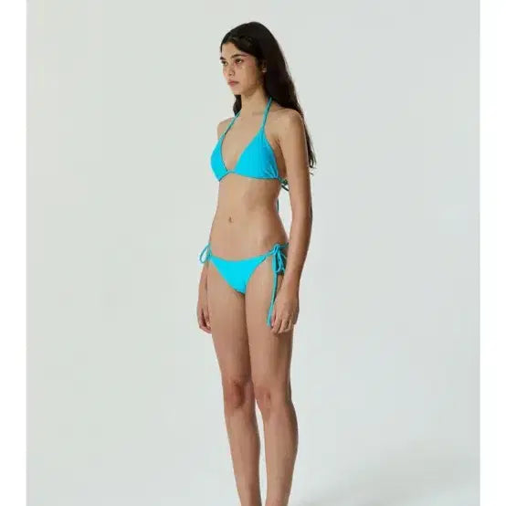 [BUNJANG] Finca Aqua Blue String Bikini / 핀카 아쿠아블루 스트링 비키니