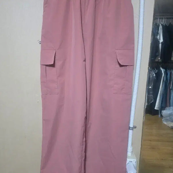 [BUNJANG] Pink Charcoal Wide Fit Cargo Pants / 핑크색 차콜 와이드핏 카고 바지 팝니다