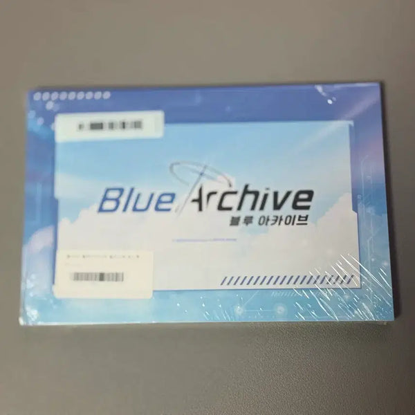 [BUNJANG] Blue Archive Illustration Postcard Book / 블루아카이브 일러스트 엽서북