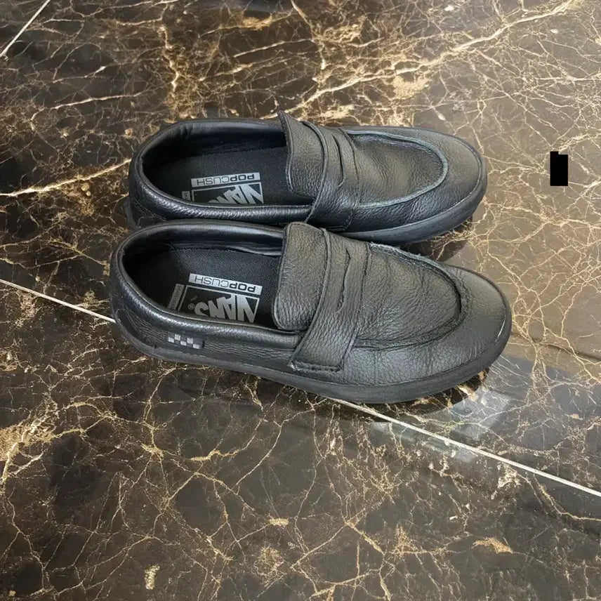 [BUNJANG] Vans Leather Loafers Size 230 / 반스 레더 로퍼 230