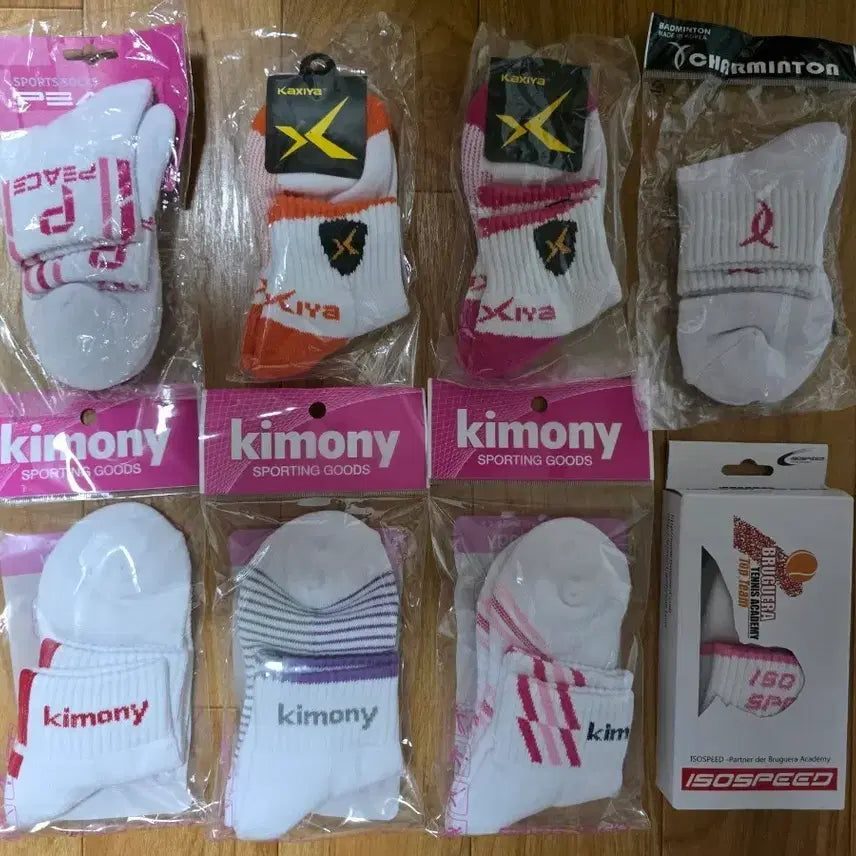 [BUNJANG] Assorted Brands Women's Sports Socks Set (8 Pairs) / 스포츠 여성용 양말 세트