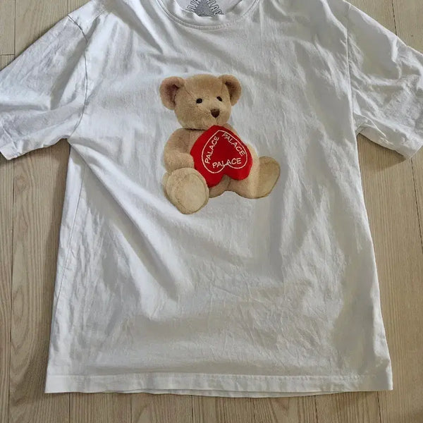 [BUNJANG] Palace Bear White T-Shirt / 팔라스 곰돌이 베어 화이트 반팔