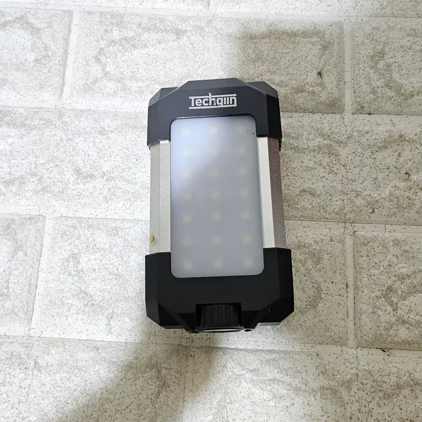 [BUNJANG] Techwin Portable LED Camping Lantern / 테크윈 LED 랜턴 휴대용 캠핑등