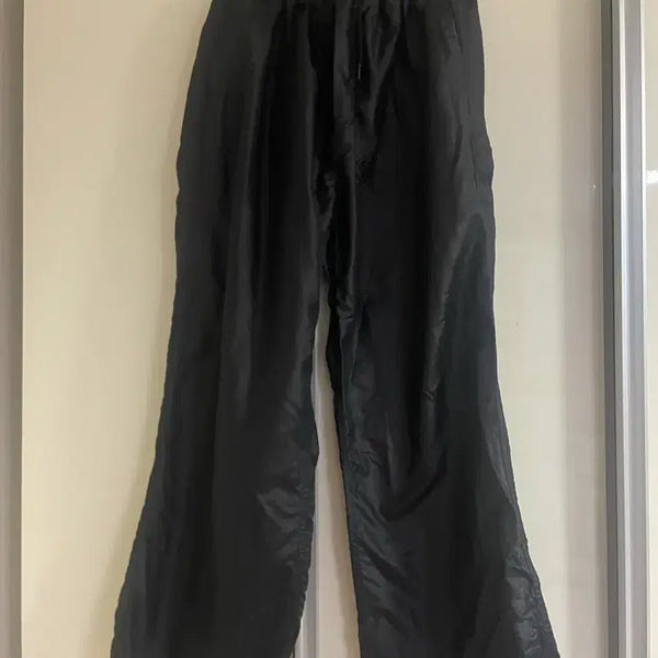 [BUNJANG] Black Wide Training Pants / 블랙 와이드 트레이닝 팬츠