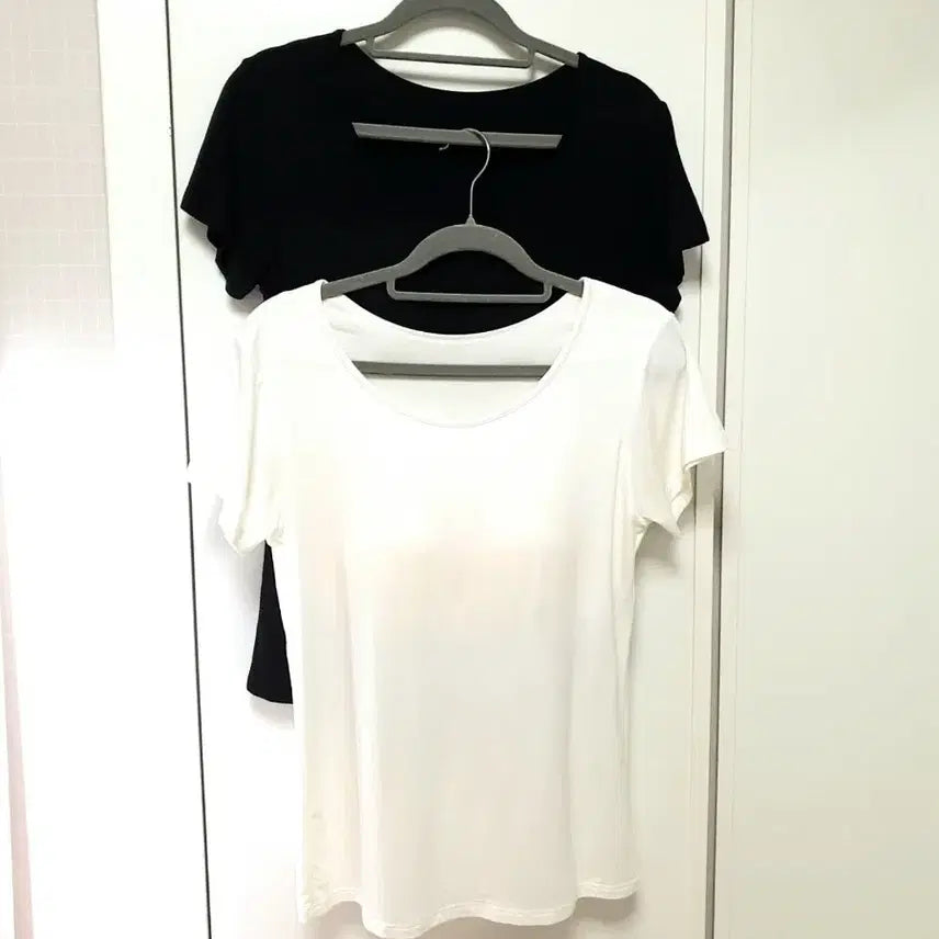 [BUNJANG] Modal Built-in Bra Short Sleeve T-Shirt (Up to Size 66) / 모달 캡 내장 노브라 반팔 티셔츠(~66사이즈)