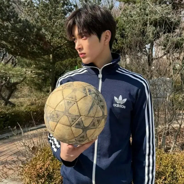 [BUNJANG] Adidas Europa 12s Original Track Top Navy (M) / (코르티스 건호) 아디다스 12s 유로파 오리지널 트랙탑 네이비 (M)