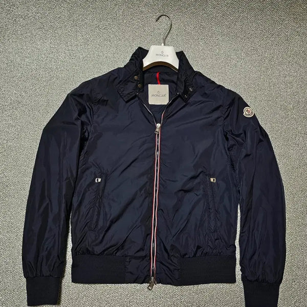 [BUNJANG] Moncler Navy Windbreaker Jacket Size 1 / [1 사이즈] 몽클레어 몽클레르 네이비 바람막이 자켓