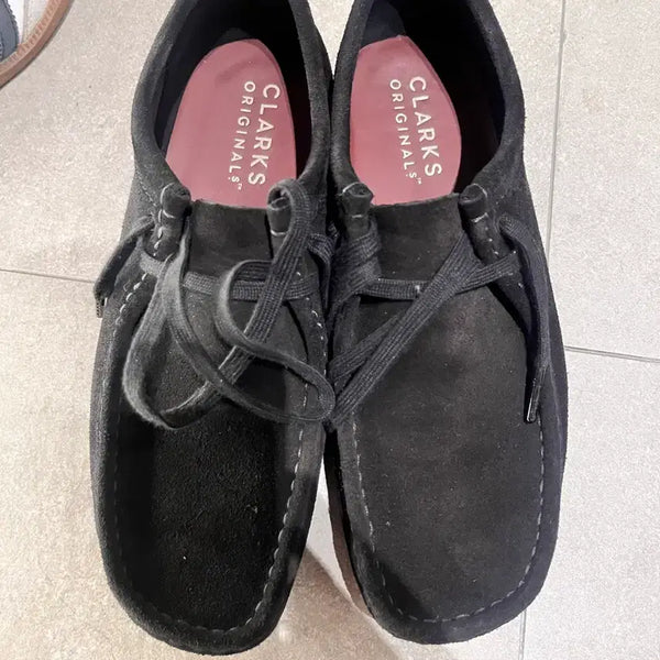 [BUNJANG] Clarks Wallabee Black Suede Size 255 / 클락스 왈라비 블랙스웨이드 M 255