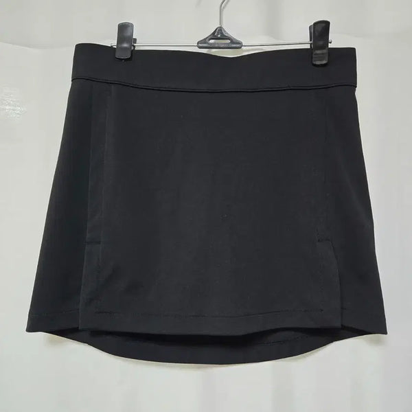 [BUNJANG] J.LINDEBERG Women's Black Golf Skirt with Inner Shorts (Size S) / J.LINDEBERG 여름용 골프 스커트 S 블랙