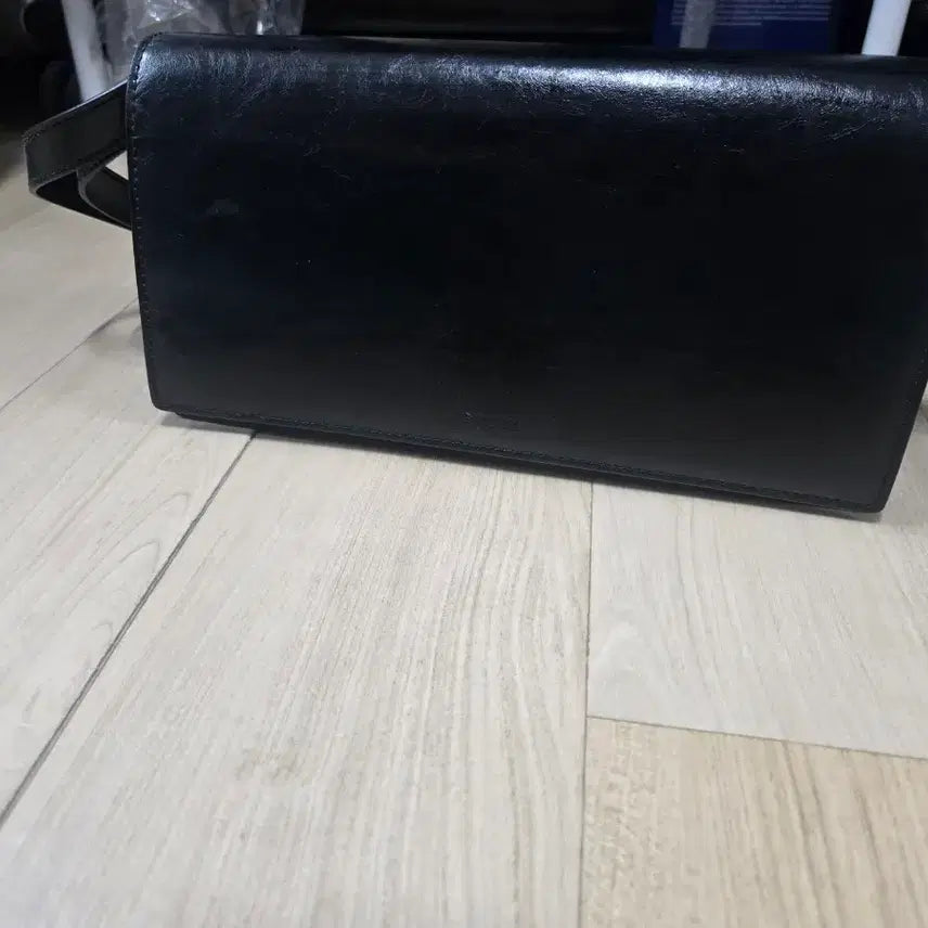 [BUNJANG] Polneua Shoulder Bag Black Leather / 폴뉴아숄더백