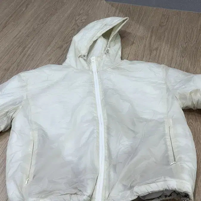 [BUNJANG] Ivory Lightweight Padded Jacket / 아이보리 경량패딩