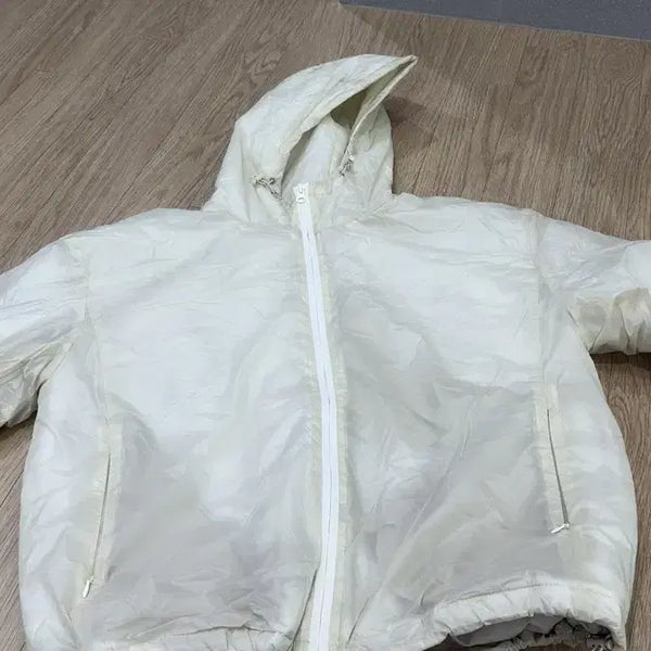 [BUNJANG] Ivory Lightweight Padded Jacket / 아이보리 경량패딩