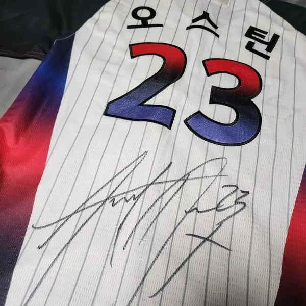 [BUNJANG] LG Twins Austin Dean Signed Seoul Night Baseball Jersey Size 110 (2XL) / (110) LG트윈스 오스틴 친필싸인 서울의밤 유니폼 지수마킹