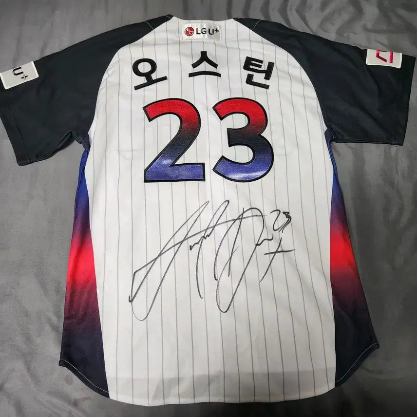 [BUNJANG] LG Twins Austin Dean Autographed "Seoul Night" Jersey / (105) LG트윈스 오스틴 친필싸인 서울의밤 유니폼 지수마킹