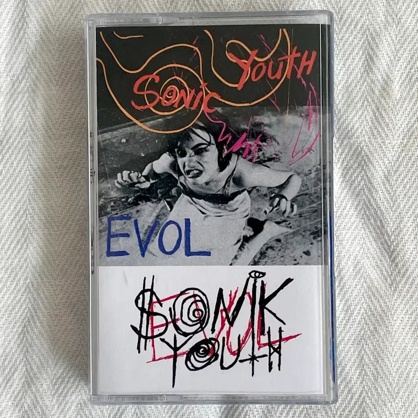 [BUNJANG] Sonic Youth EVOL Blue Cassette / [민트급] 소닉 유스 Sonic Youth - EVOL 블루 카세트