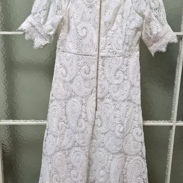 [BUNJANG] EsBlanc Lace Dress / 에스블랑  레이스 원피스