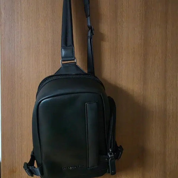 [BUNJANG] Samsonite Sling Bag / 샘소나이트 슬링백