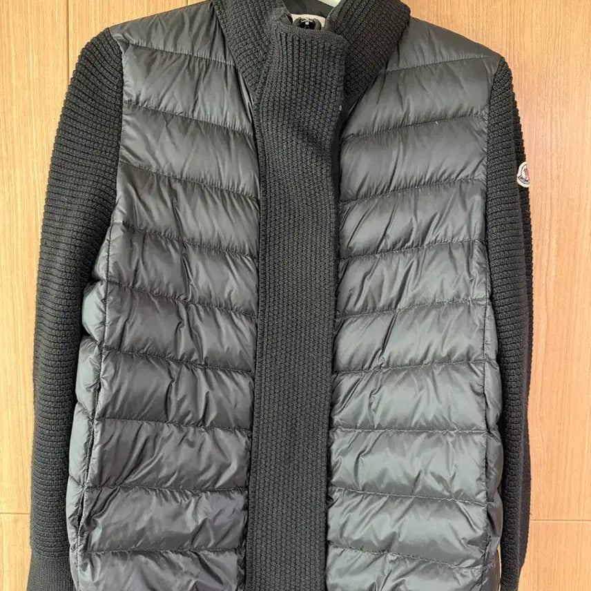 [BUNJANG] Moncler Tricot Padded Jacket / 몽클레어 트리콧 패딩