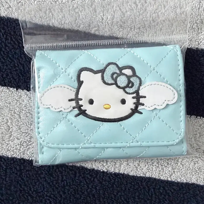 [BUNJANG] Hello Kitty Sky Blue Card Holder Wallet / 키티 하늘색지갑 헬로키티 지갑 키티 카드지갑