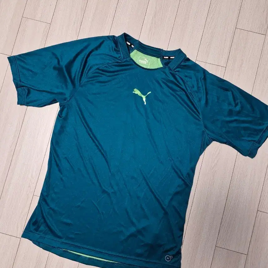 [BUNJANG] Puma FTBLNXT PWRCOOL Training T-Shirt Men's Size L (100) / 새상품급) 푸마 FTBLNXT PWRCOOL 트레이닝 반팔티셔츠 사이즈100L남성용 푸마 FTBLNXT PWRCOOL 티셔츠 제품입니다. 흡습속건 기능이 포함된 축구 및 운동용