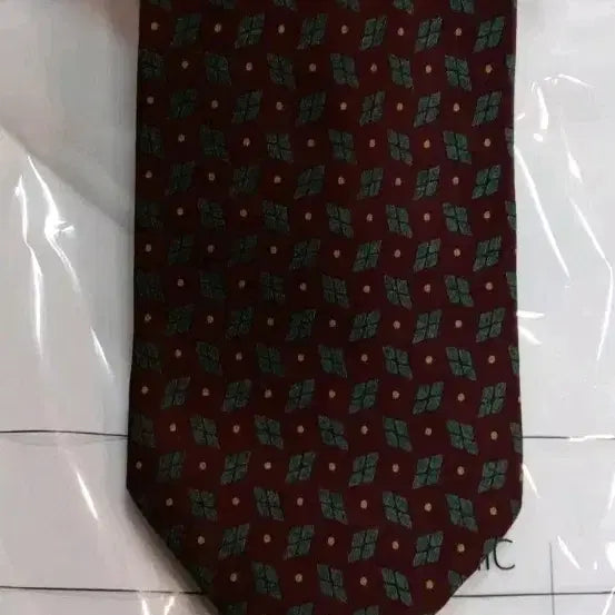 [BUNJANG] Giorgio Armani Silk Tie Burgundy Green Gold Pattern / 조르지오 아르마니   넥타이