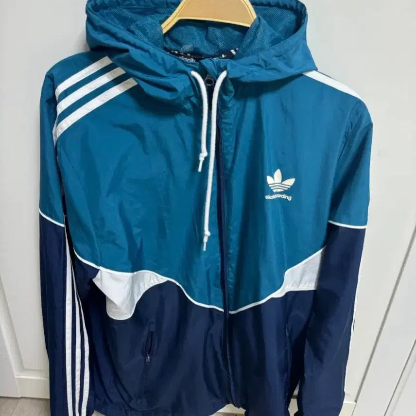 [BUNJANG] Adidas Windbreaker Jacket / 아디다스 바람막이
