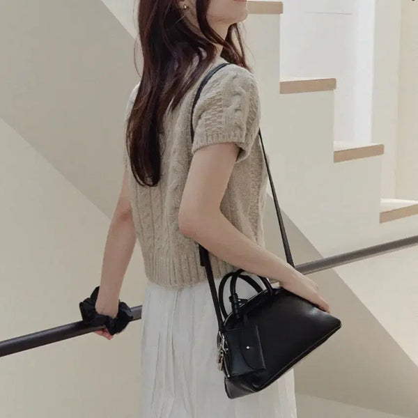 [BUNJANG] Ouhui Mare Tote Bag (Black) / 오브히 마레 토트백 Mare Tote Bag (Black)