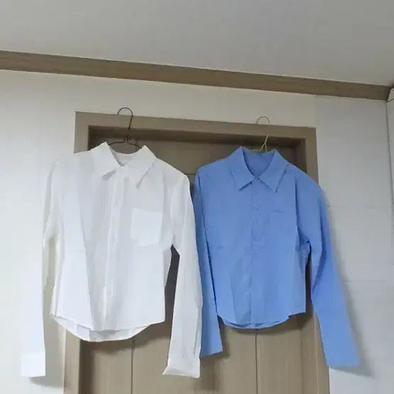 [BUNJANG] Women's Blouse Set (White + Blue) / (새상품 2개 세트) 여자 셔츠 블라우스 흰셔츠 화이트 + 블루 셔츠