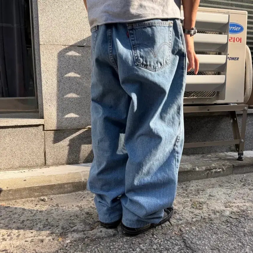 [BUNJANG] Levi's 560 Relaxed Fit Jeans - Size 36 / 리바이스 560 36사이즈