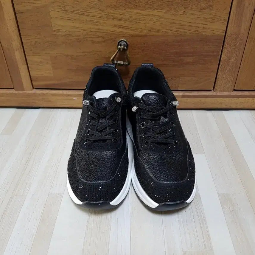 [BUNJANG] Chocolat Glittering Sneakers Black 230 / 슈콜렛 스니커즈