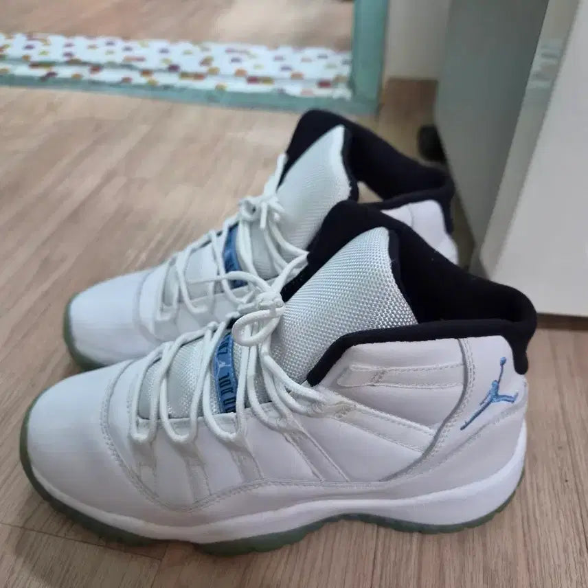 [BUNJANG] Nike Air Jordan 11 Retro BG 235mm / 나이키 에어 조던 11 레트로 BG 235mm