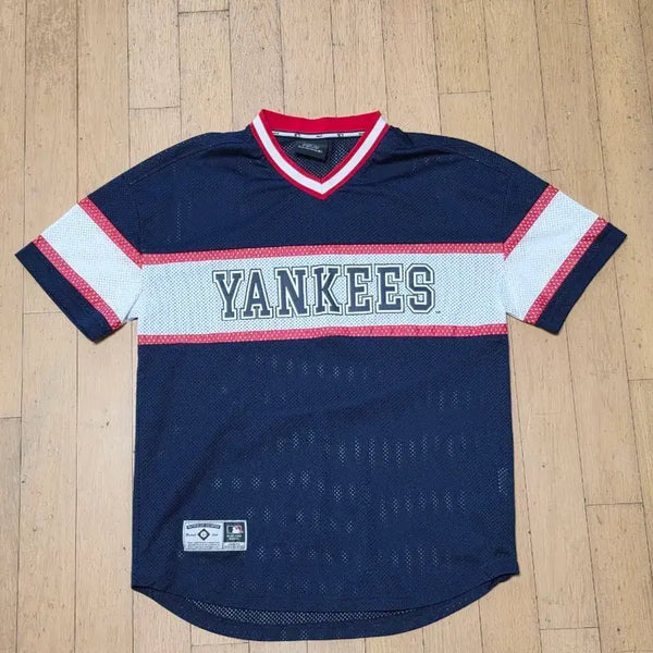 [BUNJANG] New York Yankees Short Sleeve Mesh Jersey - Size 95 / 뉴욕 양키스 반팔 메쉬 저지 95