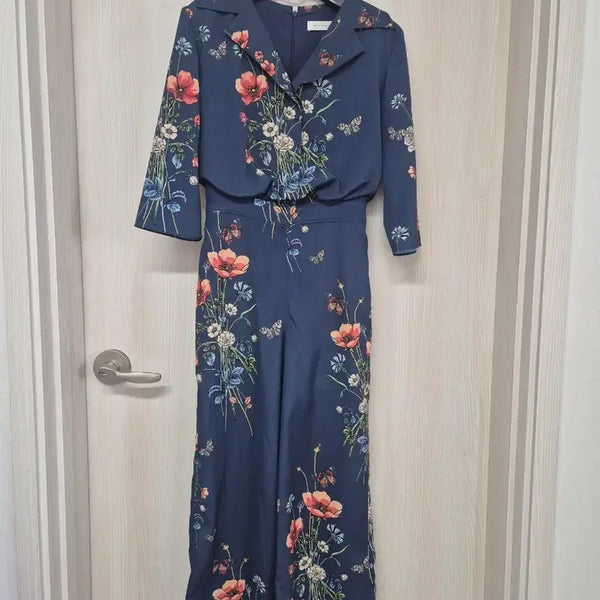 [BUNJANG] MICHAA Flower Pattern Jumpsuit / 미샤 플라워 패턴 점프슈트
