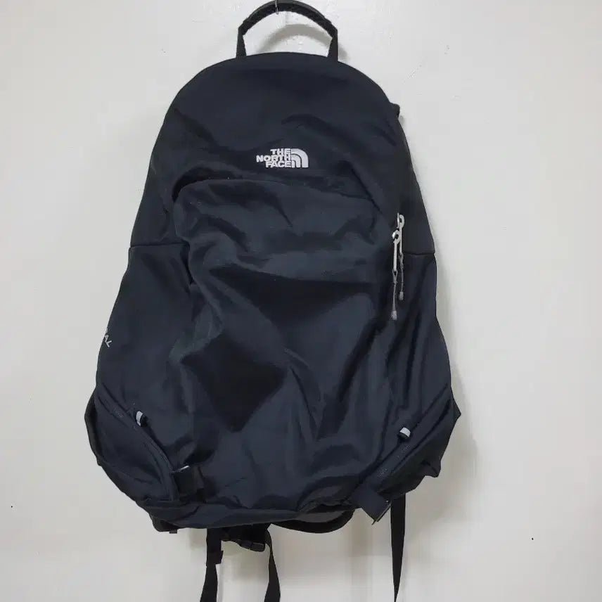 [BUNJANG] The North Face Black Backpack / 노스페이스 백팩 블랙.260811