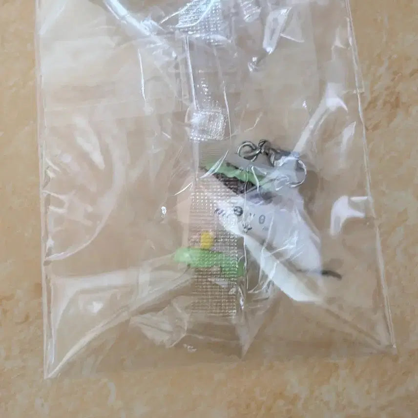 [BUNJANG] Chiikawa Mermaid Island Special Edition Movie Charm: Kurimanju / 치이카와 인어의섬 특전 영화 메지루시 극장판 키링 쿠리만쥬