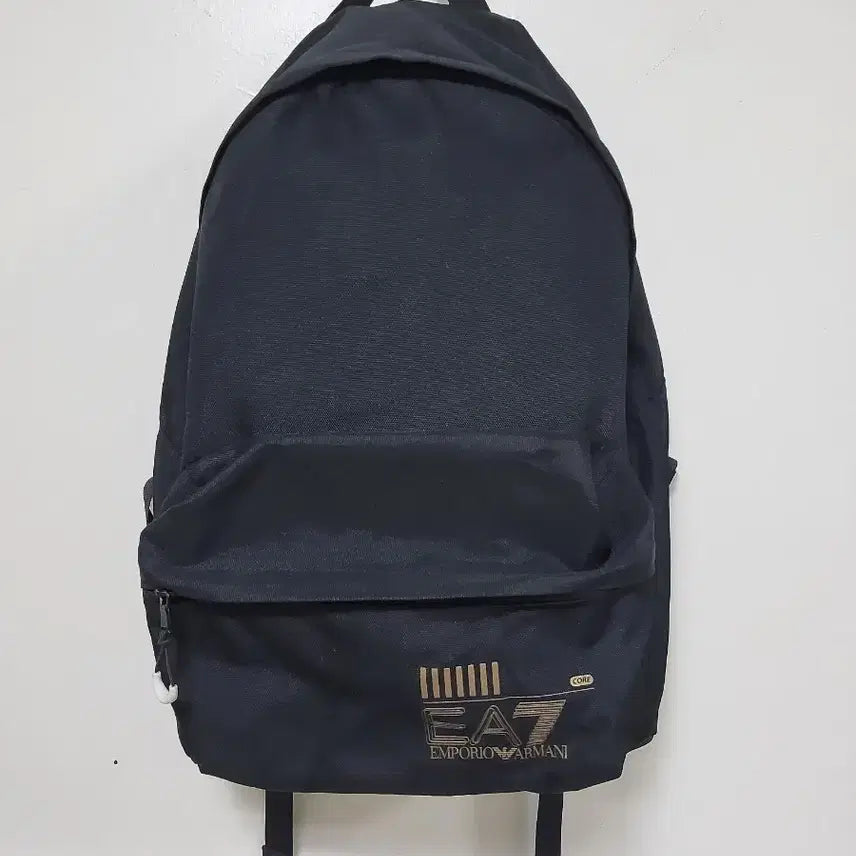 [BUNJANG] EA7 Emporio Armani Logo Backpack Black / EA7 엠포리오 아르마니 백팩 블랙.260811