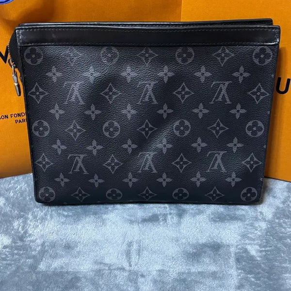[BUNJANG] Louis Vuitton Pochette Voyage MM Monogram Eclipse Canvas / [정품] 루이비통 포쉐트 보야주 MM 모노그램 이클립스