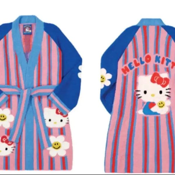 [BUNJANG] WiggleWiggle x Hello Kitty Collaboration Limited Edition Robe Gown / (한정판)위글위글x헬로키티 콜라보 로브 가운