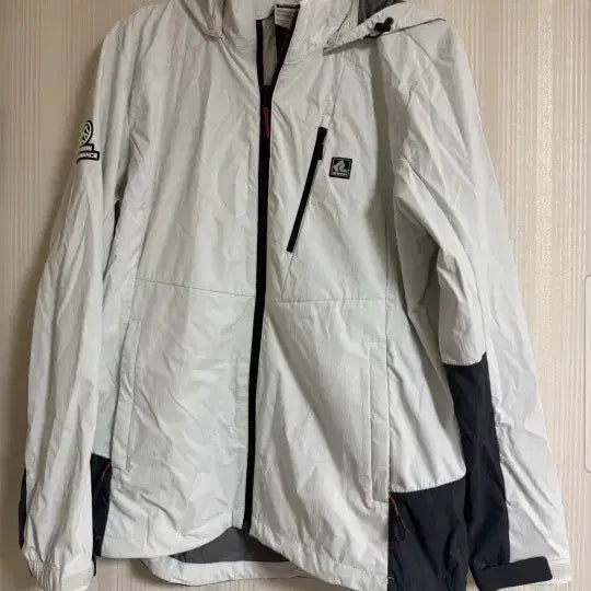[BUNJANG] Redface Windbreaker Jacket L/XL / 급처]  레드페이스바람막이자켓. L/XL