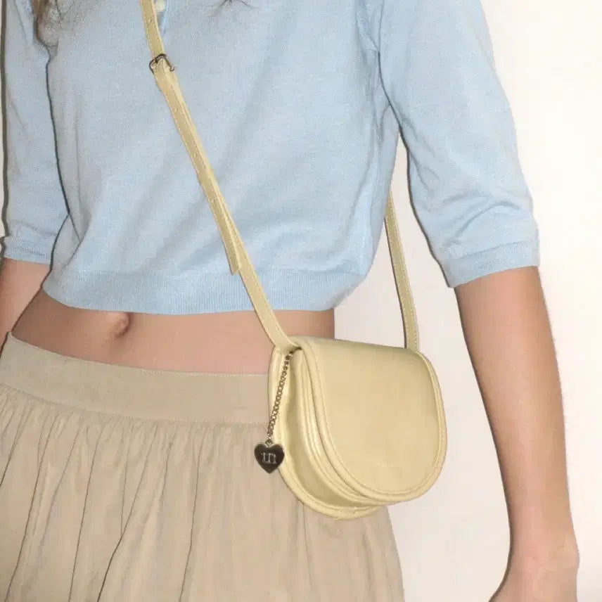 [BUNJANG] Untidy Half Mini Bag Butter / 언타이디 하프 미니 백 버터