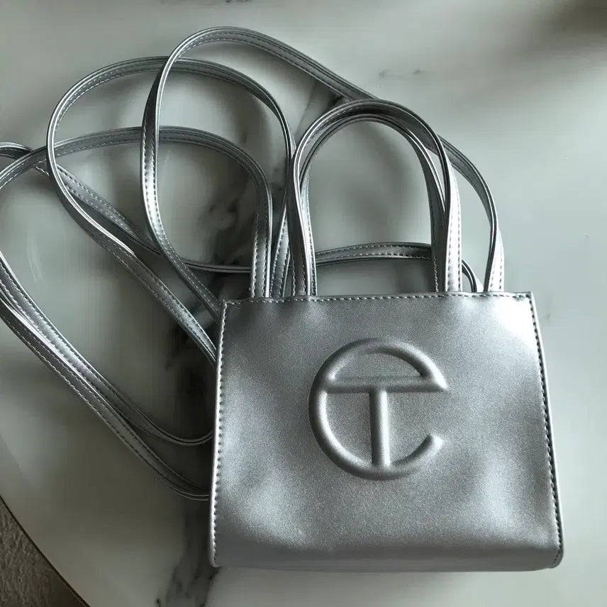[BUNJANG] Telfar Silver Mini Crossbody Bag / 텔파 실버 미니 크로스백 미니백