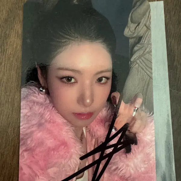 [BUNJANG] Oddyuse Kani Signed Photocard / 택포 4만 오드유스 카니 싸인포토카드 싸포