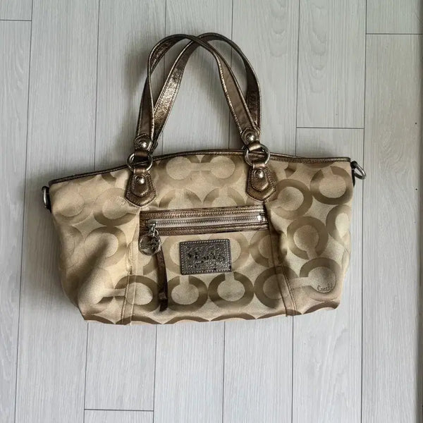 [BUNJANG] Coach Shoulder Bag Beige/Gold / 코치 숄더백 베이지/골드