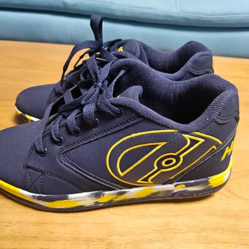 [BUNJANG] Fila Roller Skates Shoes Navy Yellow / 휠라 롤러 스케이트 신발 네이비 옐로우