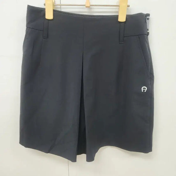 [BUNJANG] Aigner Women's Black Culotte Skirt (Size 66) / (정품) 아이그너 여성 블랙 큐롯스커트 (66)