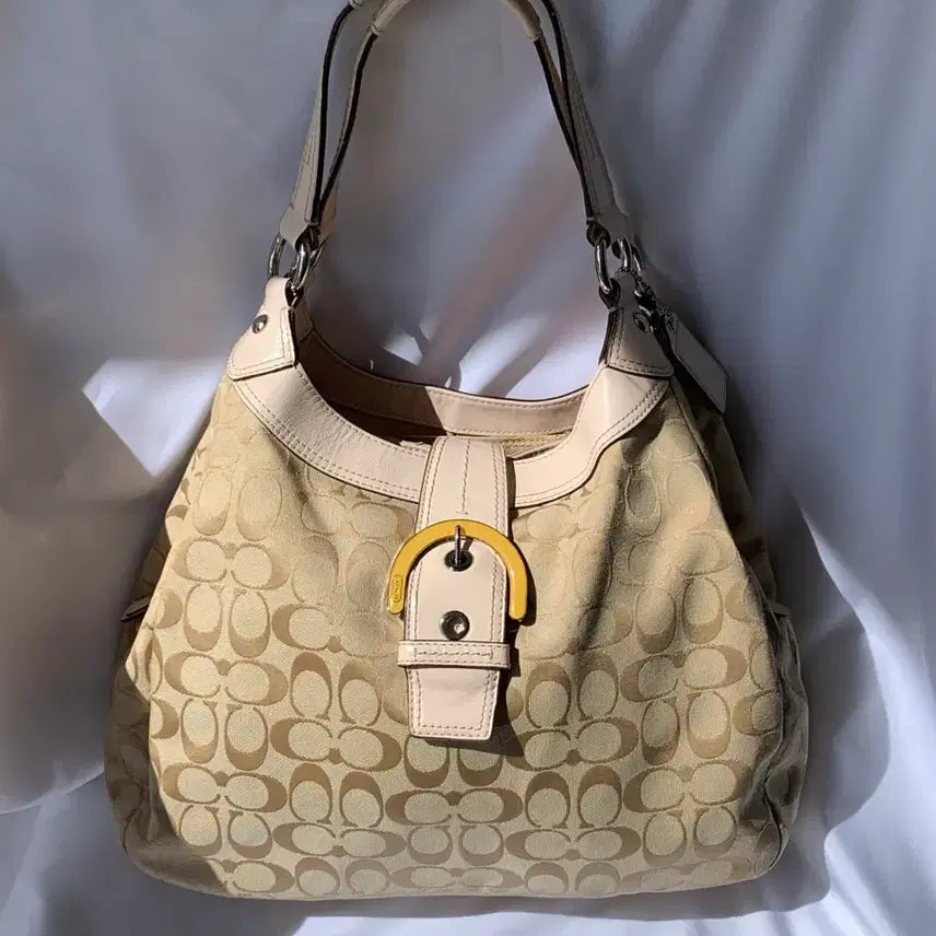 [BUNJANG] Coach Yellow Buckle Hobo Bag / Coach 옐로우 버클 호보백
