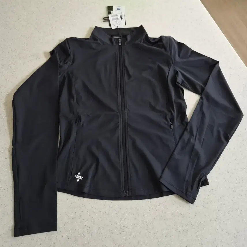 [BUNJANG] Xexymix Coolight Zip-up Jacket Black (Size M) / 새상품-테그있음)쿨라이트 집업 자켓(블랙)(젝시믹스)(60%할인)