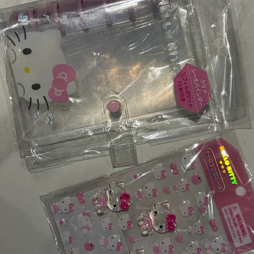 [BUNJANG] Sanrio Aurora Kitty 3D Sticker Binder Set / 산리오 오로라 키티 입체 스티커 바인더 세트